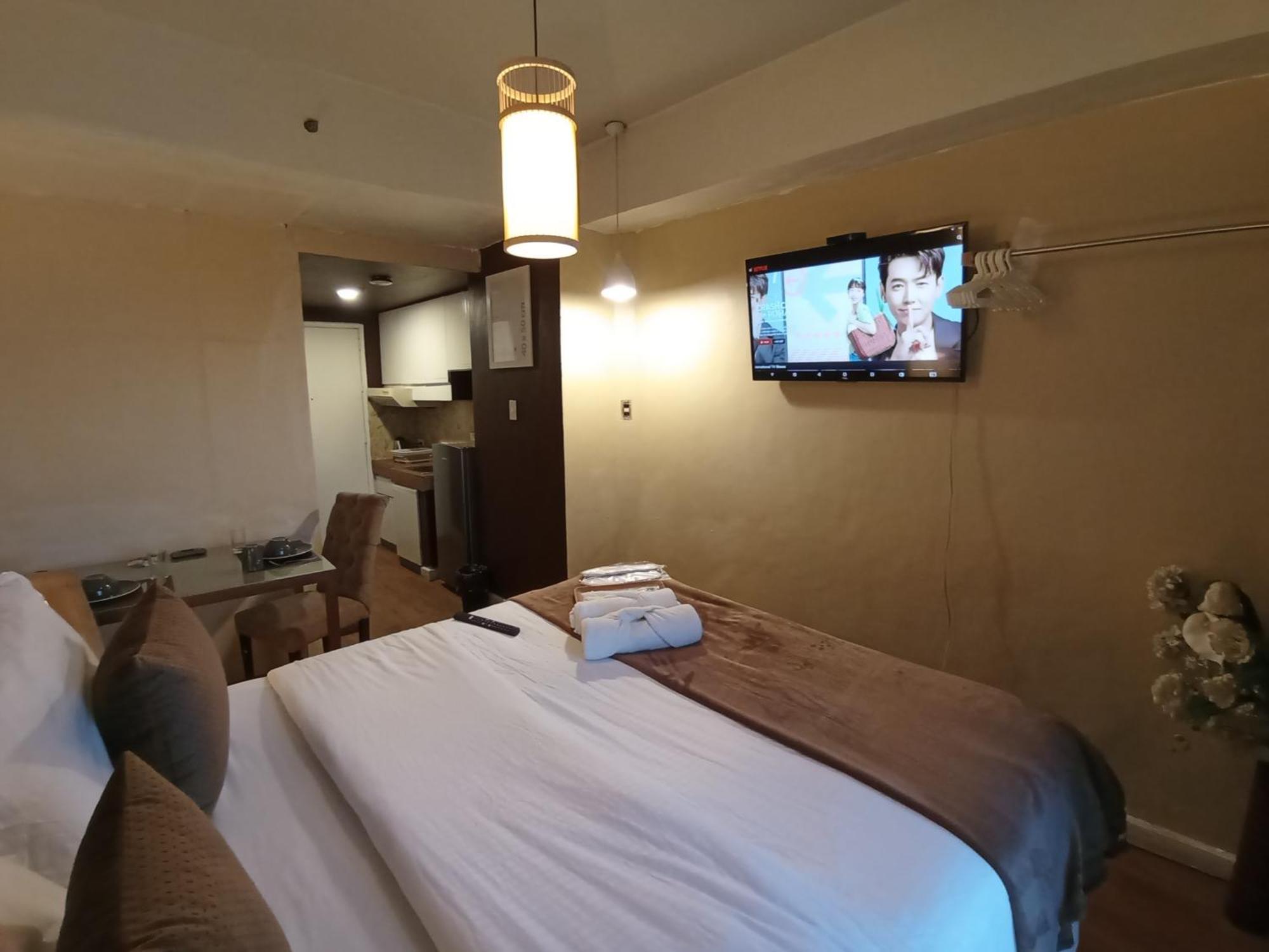 The Staycation - Serviced Rooms Manila Room photo